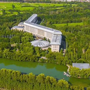 فندق Swissotel Wellness Alatau