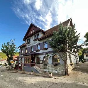 فندق Traube, بادن بادن