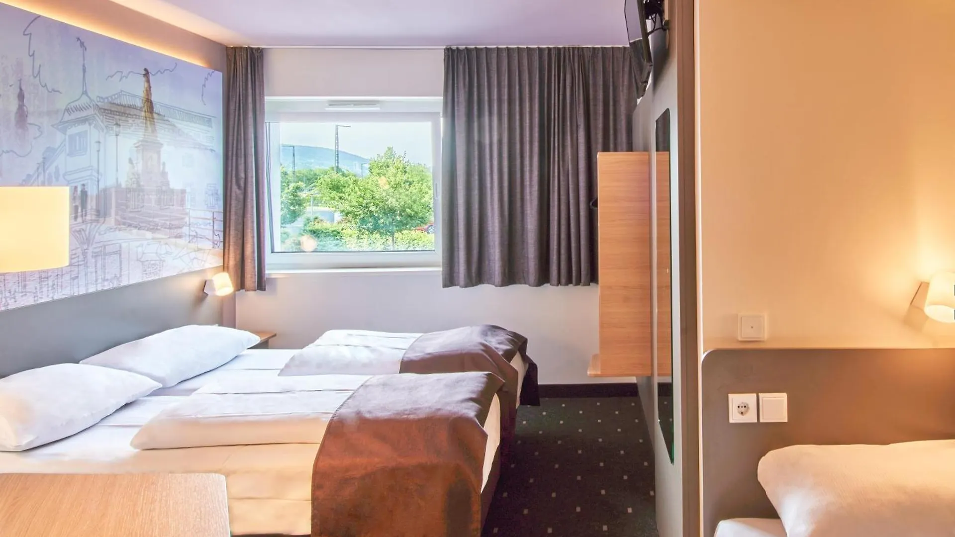 B&B Hotel Heidelberg 3*,  Germany